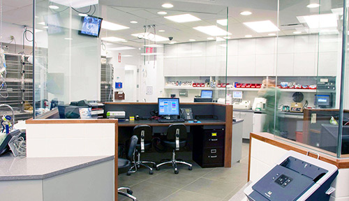 office with glass dividers